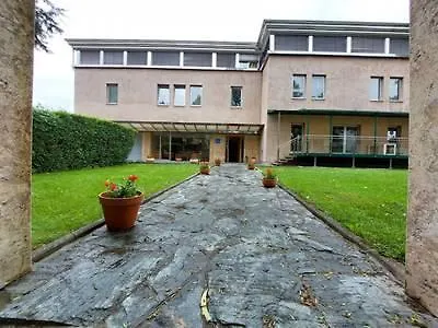 فندق By Gastroid 4*