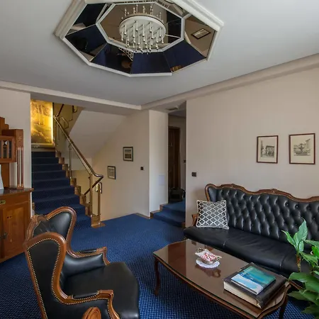 By Gastroid 4* إليجا