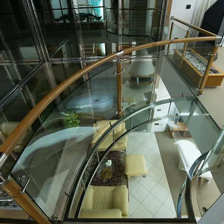 By Gastroid إليجا